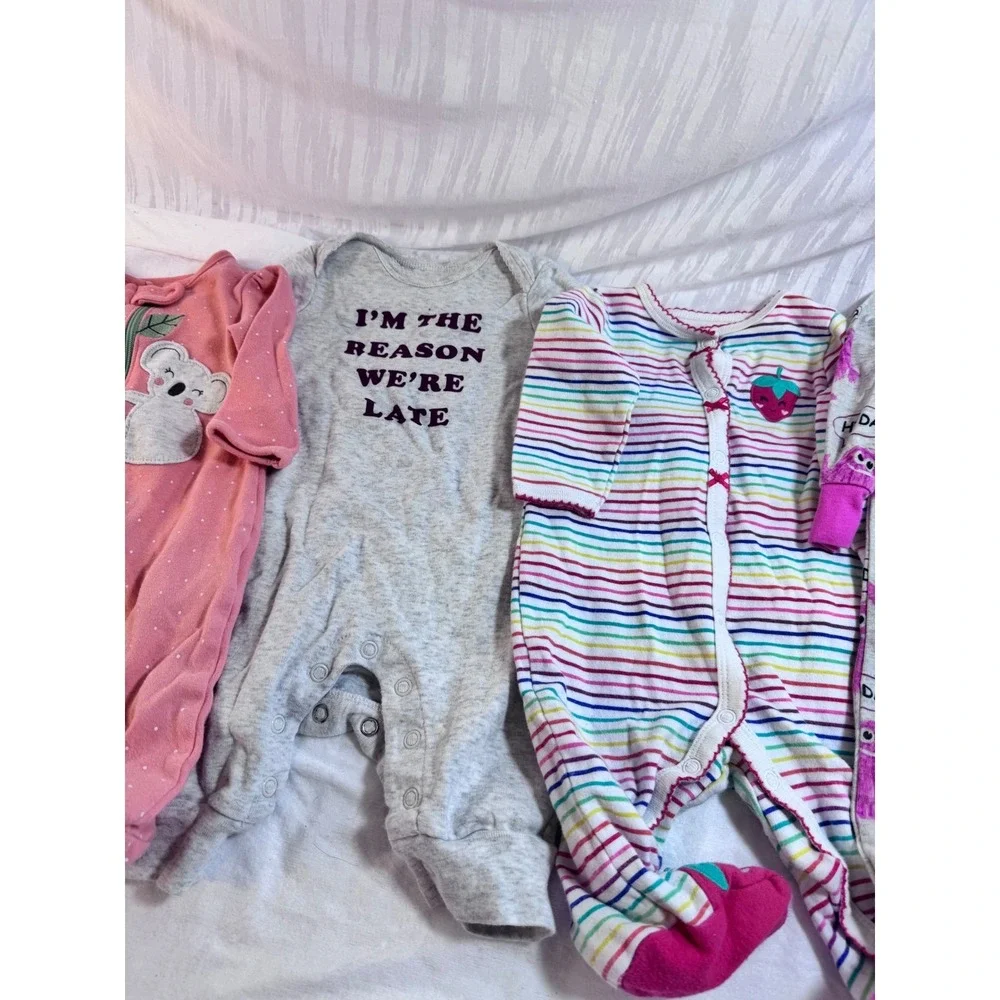 Carter's & The Children's Place Baby‎ Girl Sleepers Bodysuit Bundle 0-3M 4pc